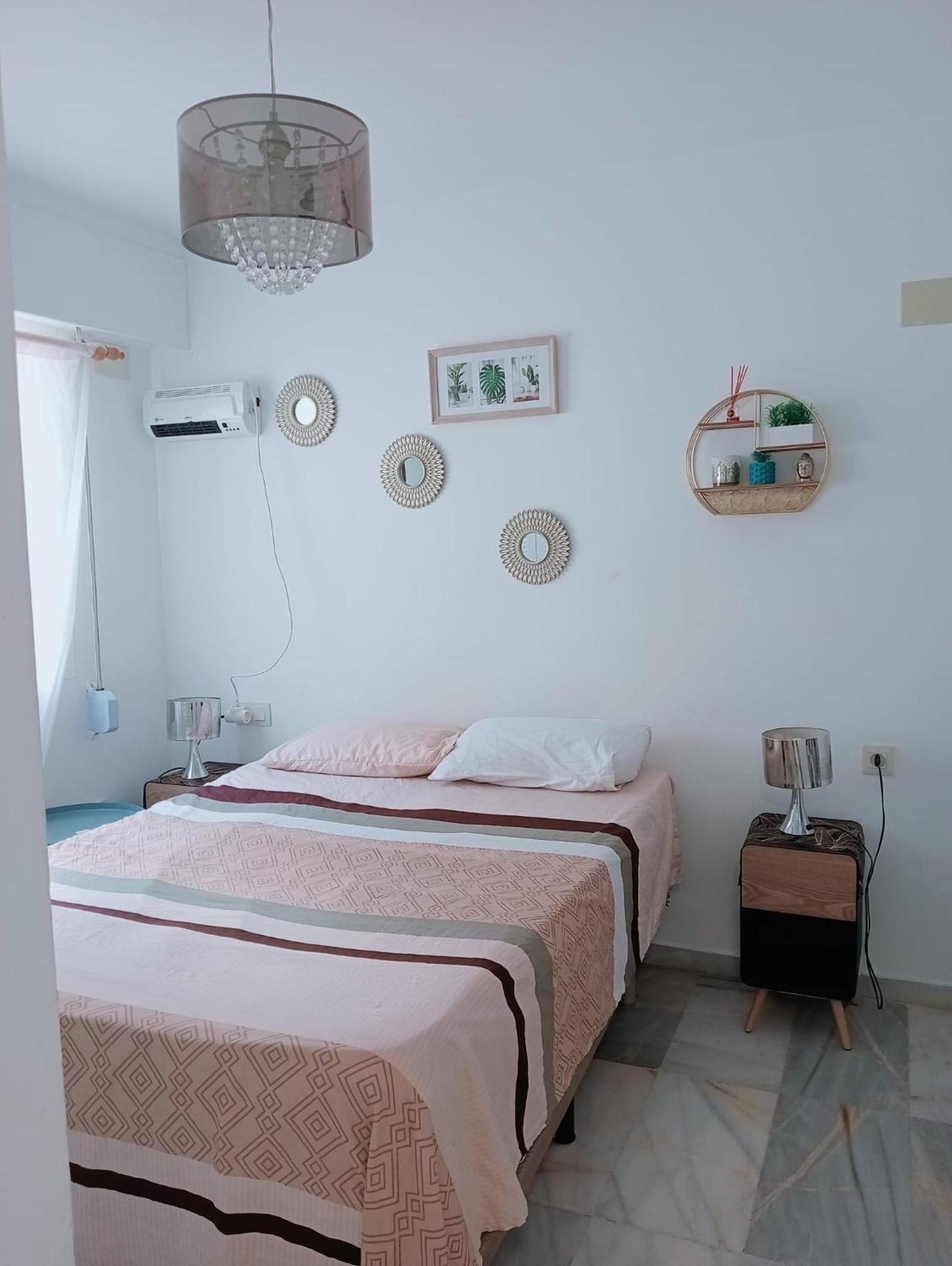 Apartamento Con Wifi, Mascotas Bienvenidas Benidorm Eksteriør billede